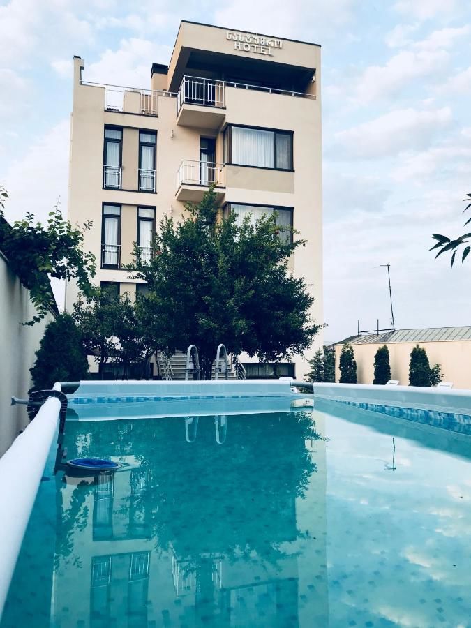 Отель Hotel King Tom Тбилиси-8